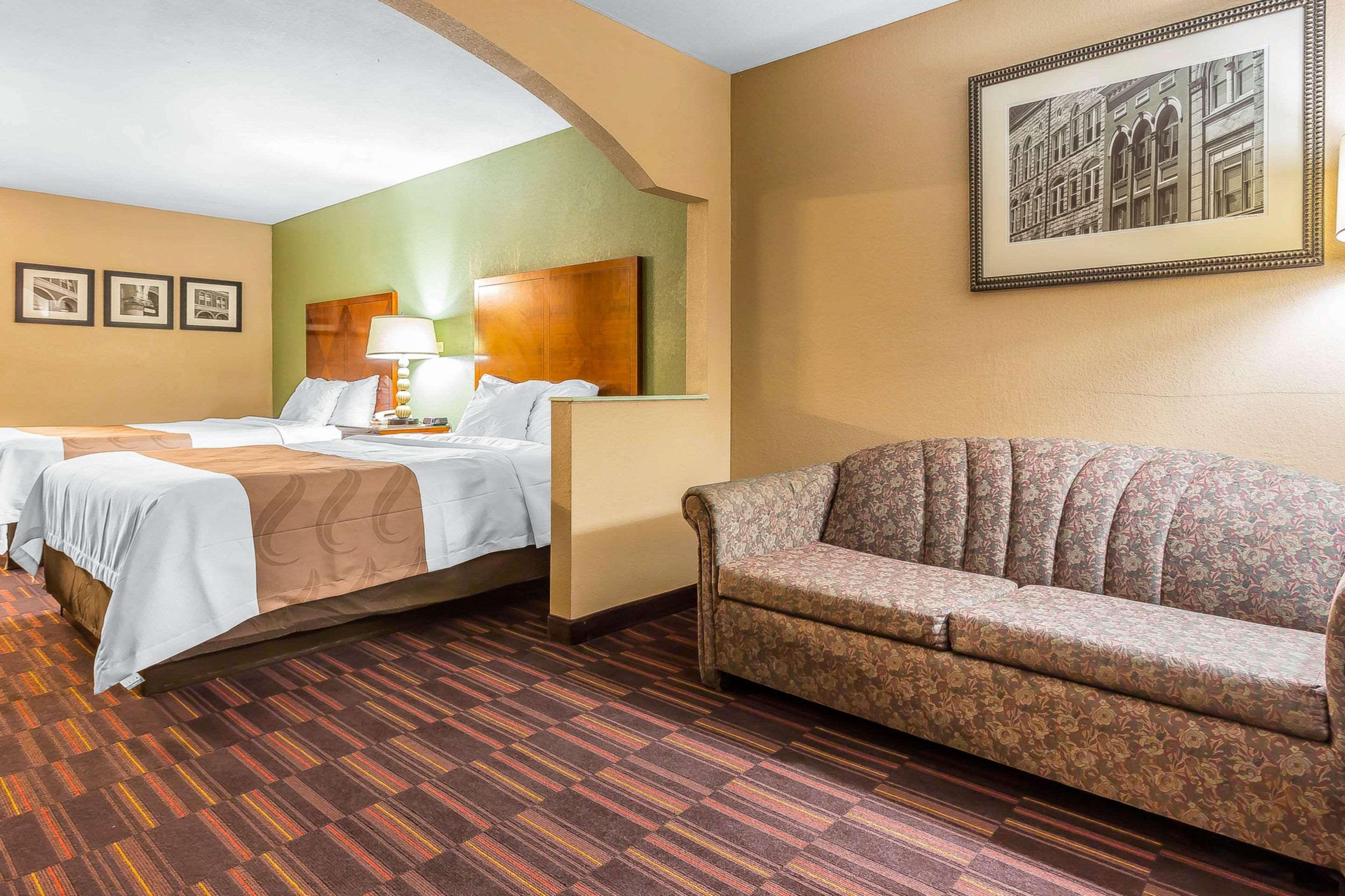 Quality Inn & Suites Near Robins Air Force Base Warner Robins Ngoại thất bức ảnh