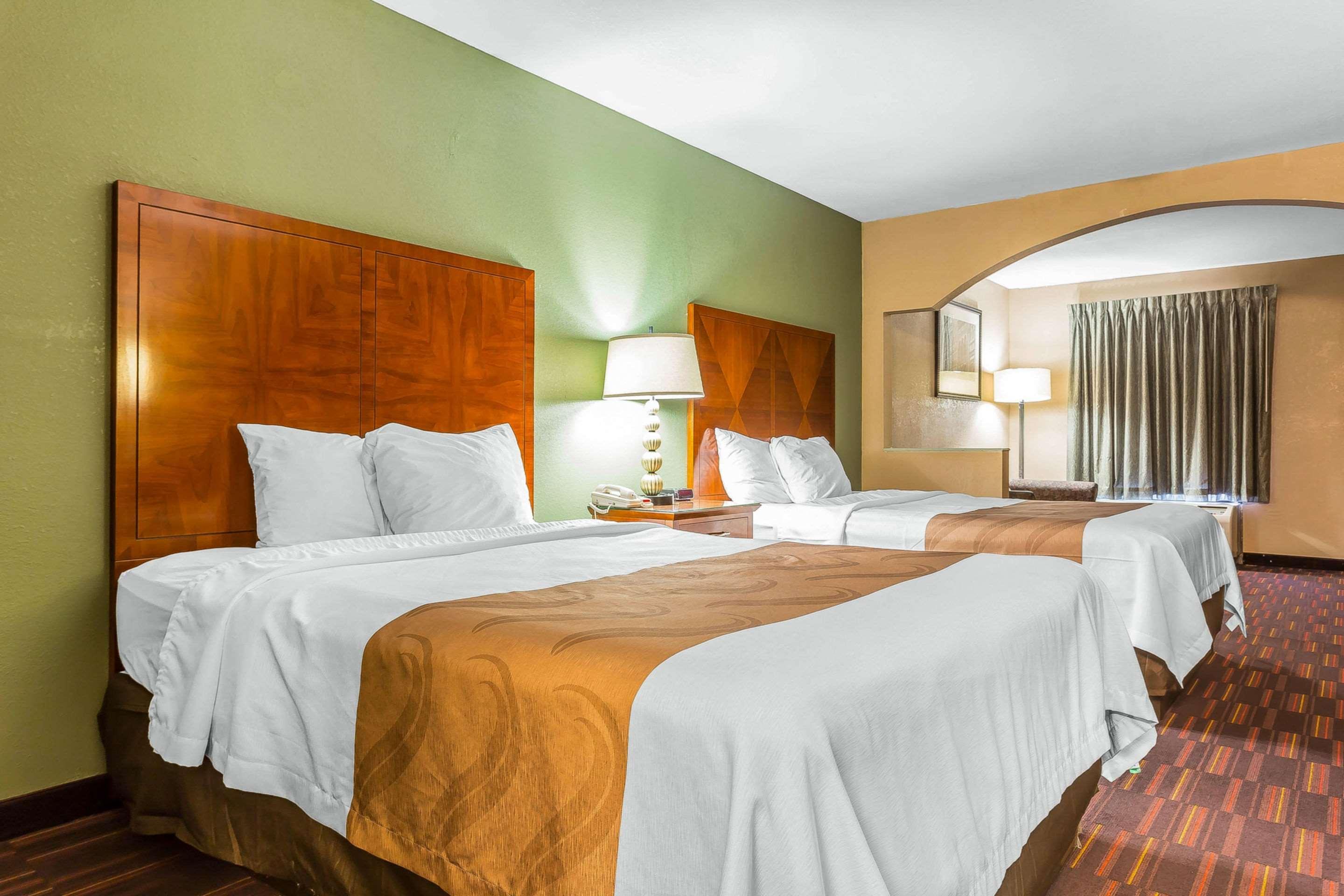 Quality Inn & Suites Near Robins Air Force Base Warner Robins Ngoại thất bức ảnh
